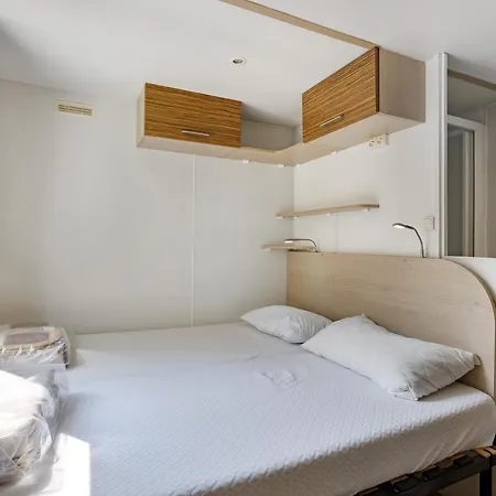 Bungalow Maple 8 Daire Ameglia