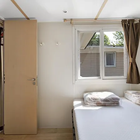 Bungalow Maple 8 * Амелия