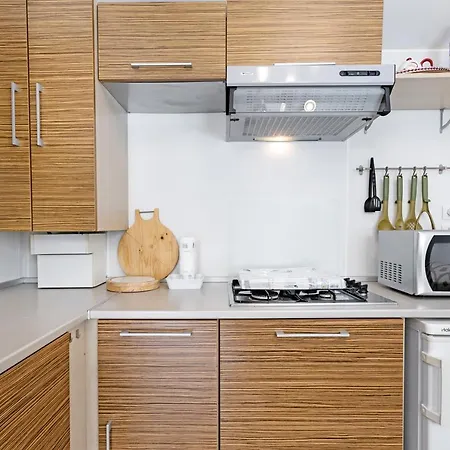 Bungalow Maple 8 Апартаменты *